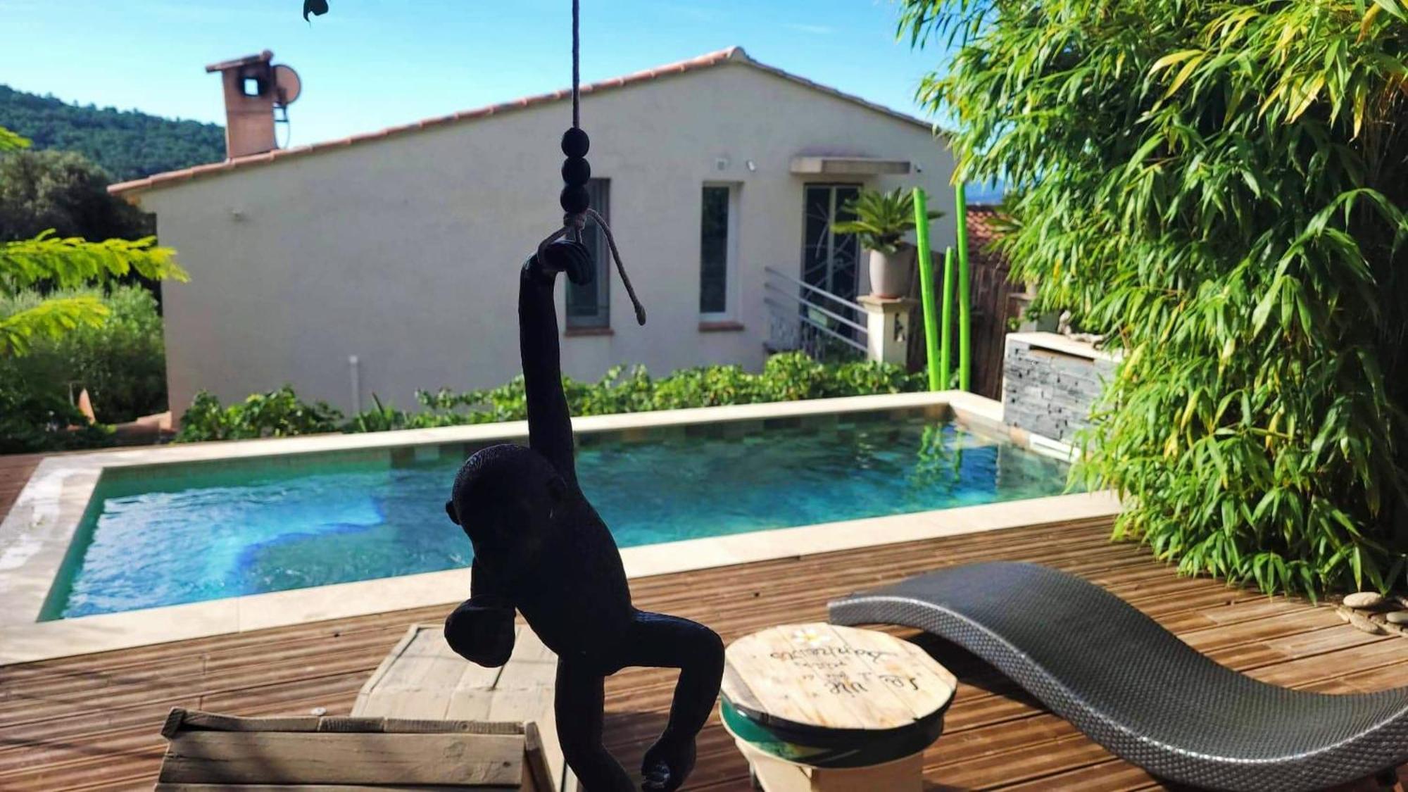 Logement De Charme Avec Piscine Et Jacuzzi Carnoules  Ngoại thất bức ảnh